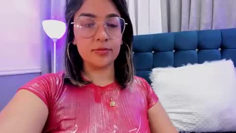 Snapshot of pandoracherry chatting on February 19, 7:06 am Pandora online show from February 19, 7:06 am