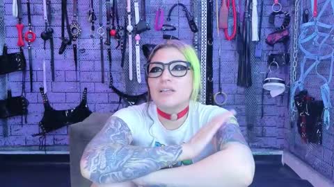 PandoraNez online show from March 11, 8:20 am