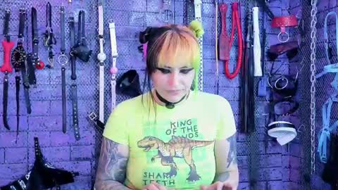 PandoraNez online show from April 26, 6:05 pm
