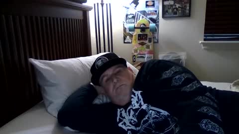 panos online show from March 10, 12:37 pm