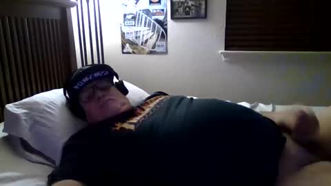 Snapshot of panos678442 chatting on June 5, 8:53 am panos online show from June 5, 8:53 am