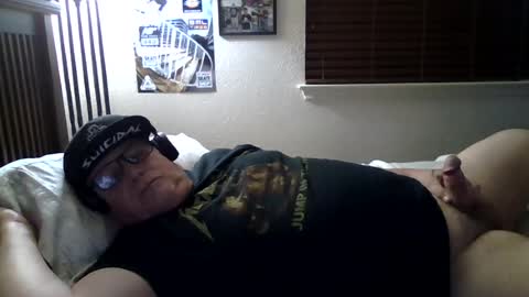 Snapshot of panos678442 chatting on June 13, 8:34 am panos online show from June 13, 8:34 am