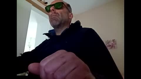 Snapshot of pansak1973 chatting on February 21, 10:39 am pansak1973 online show from February 21, 10:39 am