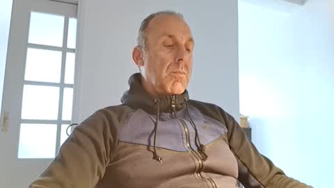 Snapshot of pansak1973 chatting on November 23, 12:38 pm pansak1973 online show from November 23, 12:38 pm