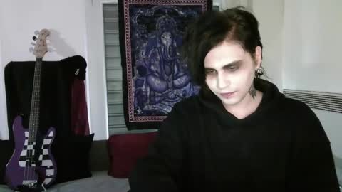 In bio online show from March 13, 1:56 am