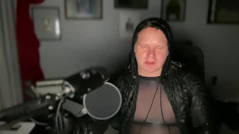 PantyhoseKing online show from April 18, 12:25 am