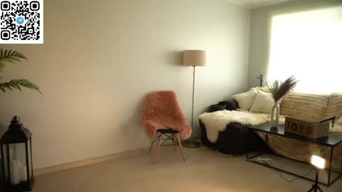 Snapshot of pantykrist chatting on May 31, 10:44 am Kristina Kriss online show from May 31, 10:44 am