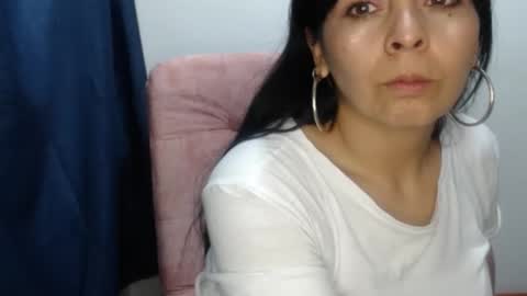 Snapshot of paola84hotty chatting on January 10, 1:29 am Paola84hotty online show from January 10, 1:29 am