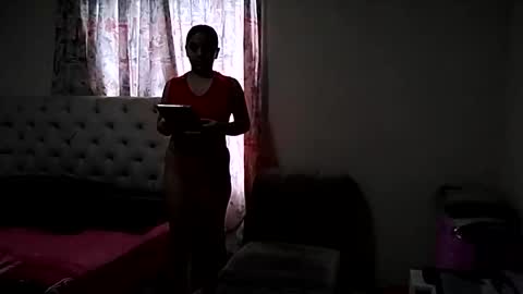 Snapshot of paola_835068 chatting on May 3, 3:18 pm Paola 23 and Andres 25 online show from May 3, 3:18 pm