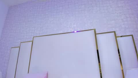 Paola  online show from November 10, 11:31 am