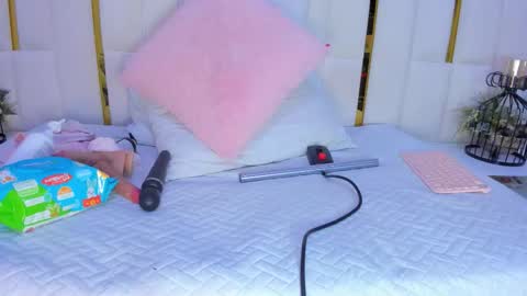 Paola  online show from December 23, 8:34 am