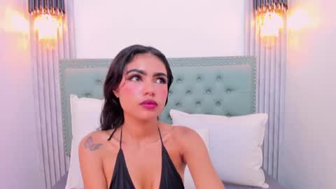 Snapshot of paolab_g chatting on February 4, 3:04 pm online show from February 4, 3:04 pm