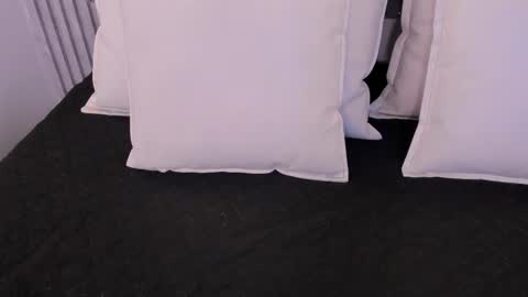 Snapshot of paolab_g chatting on February 21, 2:38 pm online show from February 21, 2:38 pm