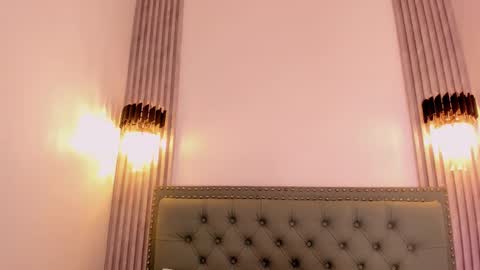 Snapshot of paolab_g chatting on March 7, 11:40 am online show from March 7, 11:40 am