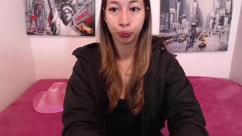 Paola online show from April 29, 11:25 am