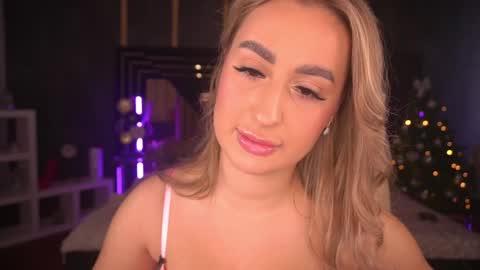 Lia online show from December 29, 11:29 am