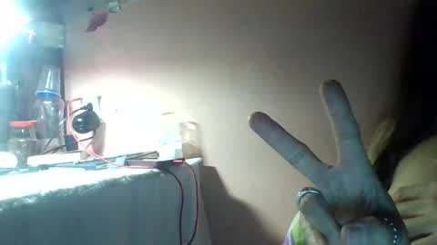 Snapshot of paolamz10 chatting on February 3, 6:22 am paolamz10 online show from February 3, 6:22 am