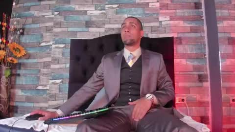 Snapshot of paolo_johnson chatting on October 30, 11:55 am Paolo online show from October 30, 11:55 am