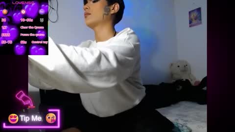 papi_mami_live_ online show from November 18, 2:50 am