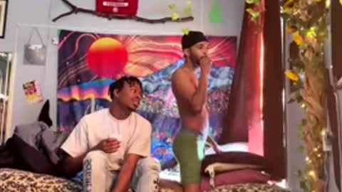 papian0 online show from November 28, 5:37 pm