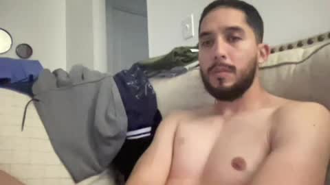 Snapshot of papicubano_guapo23cm chatting on April 16, 12:50 pm papicubano_guapo23cm online show from April 16, 12:50 pm
