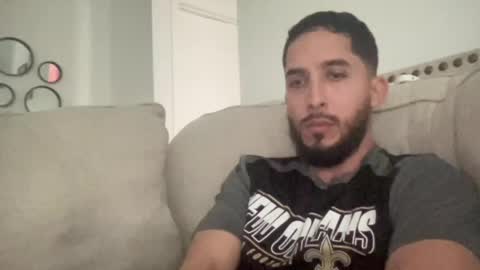 Snapshot of papicubano_guapo23cm chatting on May 18, 1:17 pm papicubano_guapo23cm online show from May 18, 1:17 pm