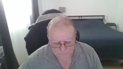 papilly online show from March 1, 5:37 pm