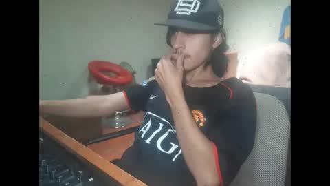 Snapshot of papito20cm chatting on December 27, 1:50 pm Lau online show from December 27, 1:50 pm