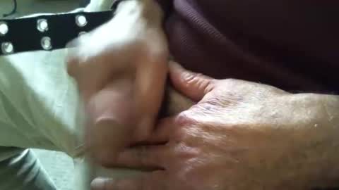 Snapshot of pappa_smurf_ chatting on November 28, 9:17 pm Shmoo online show from November 28, 9:17 pm