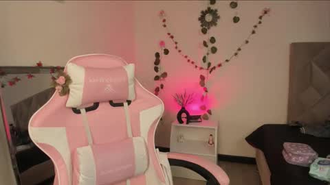 Paprika online show from November 23, 6:19 pm