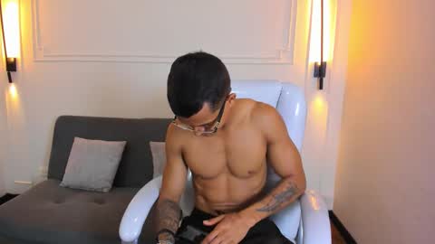 Ryan And Casper online show from February 18, 11:11 pm