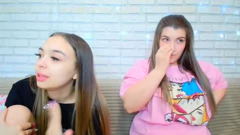 paradisexparadisex online show from February 8, 6:44 pm