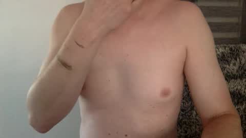 Snapshot of parici_nono1 chatting on May 25, 12:44 pm parici_nono1 online show from May 25, 12:44 pm