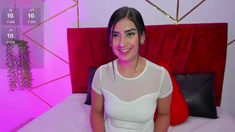 Snapshot of paris_evans_01 chatting on November 6, 1:01 pm paris_evans_01 online show from November 6, 1:01 pm