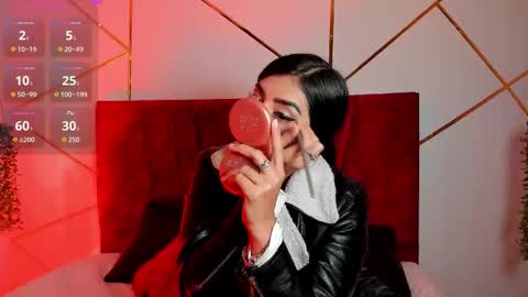 Snapshot of paris_evans_01 chatting on November 24, 12:49 pm paris_evans_01 online show from November 24, 12:49 pm