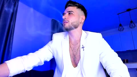 Paris online show from January 4, 6:51 pm