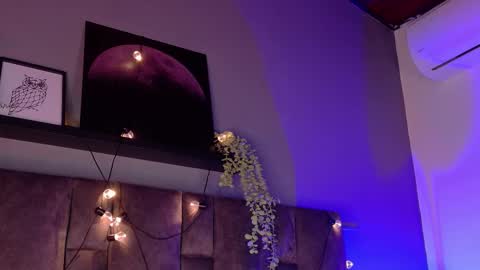 PARIS online show from February 13, 7:59 am