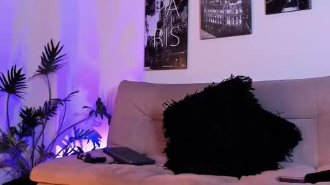 parker lavine online show from November 20, 11:15 pm