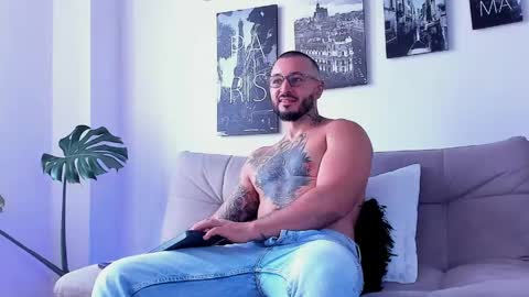 Snapshot of parker_lavine chatting on May 14, 12:56 pm parker lavine online show from May 14, 12:56 pm