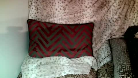 Snapshot of parlaytellio chatting on December 25, 6:41 pm Parlay Tellio online show from December 25, 6:41 pm