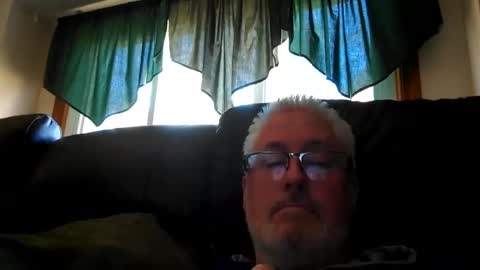 Snapshot of part86 chatting on March 8, 4:39 pm part86 online show from March 8, 4:39 pm