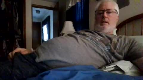 Snapshot of part86 chatting on September 17, 11:12 am part86 online show from September 17, 11:12 am