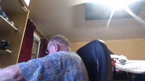 pascal88881 online show from October 28, 10:52 am