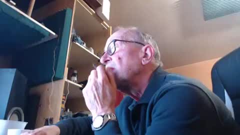 pascal88881 online show from November 5, 12:49 pm