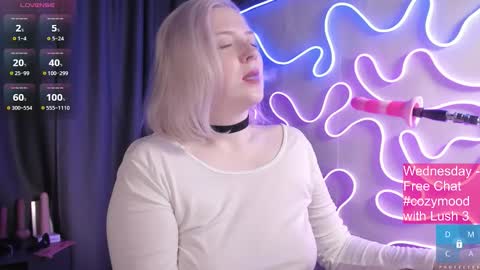 LunaAlan online show from October 8, 4:54 am