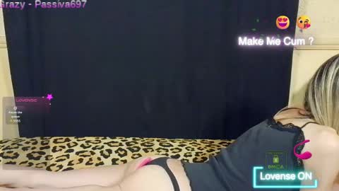 Snapshot of passiva697 chatting on May 23, 5:23 am Dome Passiva697 online show from May 23, 5:23 am