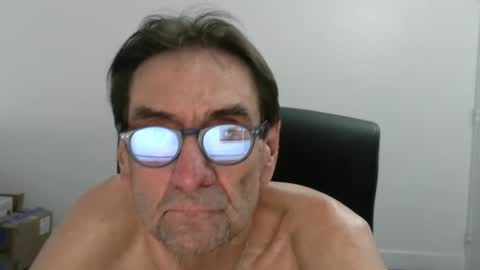 Snapshot of pastelito76 chatting on September 30, 4:12 pm Bob online show from September 30, 4:12 pm