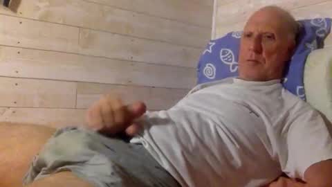 Snapshot of patibulaire1912 chatting on January 18, 4:27 am Pati24 online show from January 18, 4:27 am