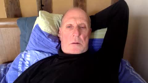 Snapshot of patibulaire1912 chatting on February 6, 12:30 pm Pati24 online show from February 6, 12:30 pm