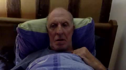 Snapshot of patibulaire1912 chatting on February 7, 11:36 am Pati24 online show from February 7, 11:36 am